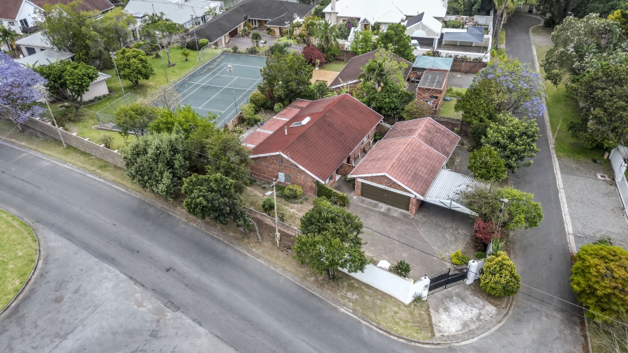 4 Bedroom Property for Sale in Nahoon Valley Park Eastern Cape